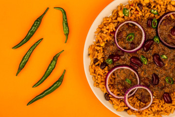 Mexican Style Chilli Con Carne With Rice and Onions