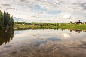 Fototapeta premium The sky reflected in the lake