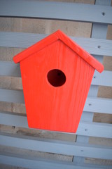 Obraz na płótnie Canvas red house for birds
