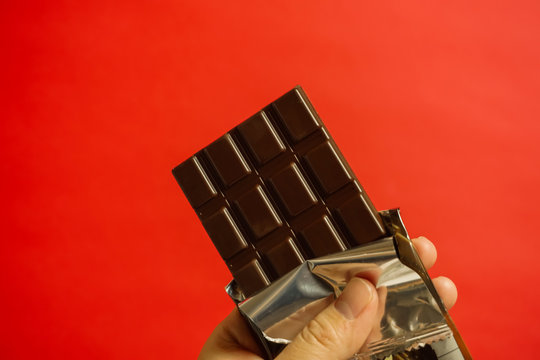 2 Best 板チョコを持つ Images Stock Photos Vectors Adobe Stock
