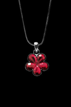 Red flower pendant