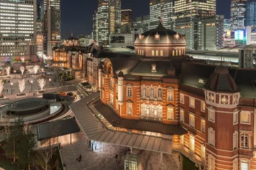 Fototapete Beleuchtete Nachtansicht des Bahnhofs Tokio © kai