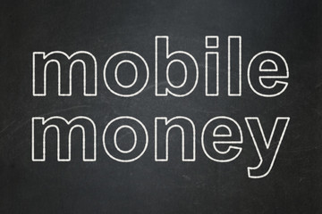 Obraz premium Banking concept: text Mobile Money on Black chalkboard background