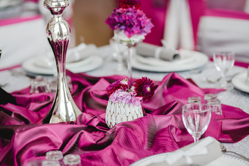 wedding flowers bride bouquet rings