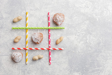 Game TIC TAC toe. Love wins