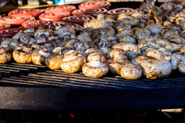 Freshly cooked grilled vegetables, tomatoes, mushrooms, eggplant, pepper ...