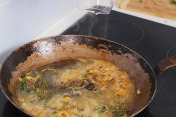Deglaze