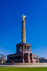 Fototapeta na wymiar Victory monument (Siegessauele) in Berlin
