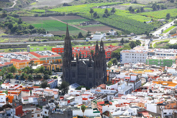 Arucas and the Templo Parroquial de San Juan Bautista on Gran Canaria Island, Canary Islands, Spain