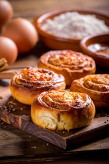 close up of cinnamon rolls with cheese, Golfeados