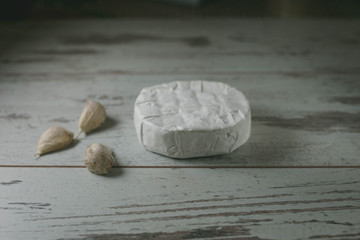 camembert cheese board garlic