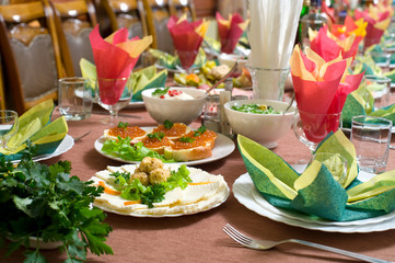 banquet table