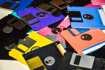 Floppy disk magnetic computer