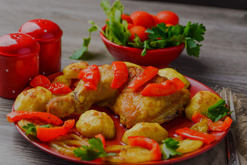 chicken with vegetables,chicken leg with vegetables,bakedfried chicken.