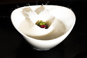 Strawberry Milk Splash