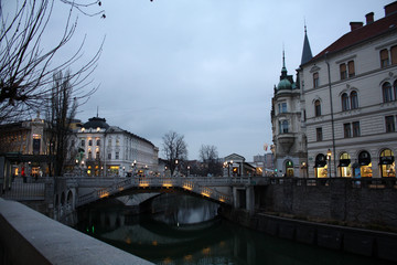 Fototapeta na wymiar Ljubljana Slovenia city night