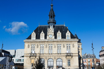 Obraz premium Vincennes, France - December 28, 2017: City hall facade 