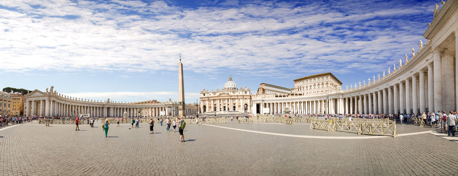 Place Saint-Pierre de Rome