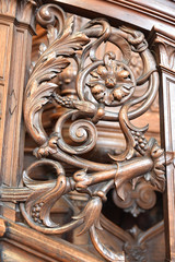 Chaire à rinceaux de bois à l'église Saint-Eustache à Paris, France