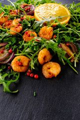 Shrimps mit rucola ud orange