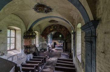 Fototapeta premium blick in kirche von chorempore