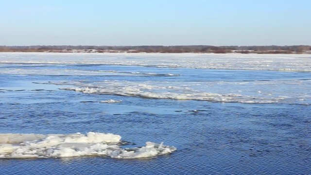 The movement of ice in the winter on the Volga. Russia