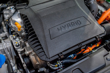 hybrid car engine - obrazy, fototapety, plakaty