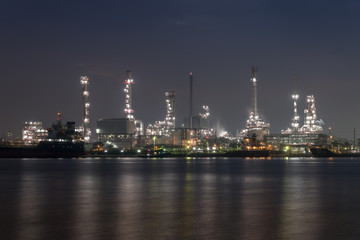 Fototapeta na wymiar Oil refinery industry