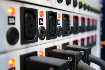 The connection to the mixing console.