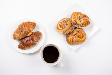 コーヒー・クロワッサン・デニッシュ