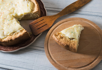 cake banana cream and cottage cheese