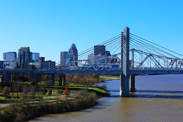 Fototapeta na wymiar Louisville, Kentucky skyline with John F Kennedy Bridge