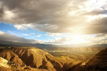 Die Anden Ekuadors zwischen Quito und Otavalo