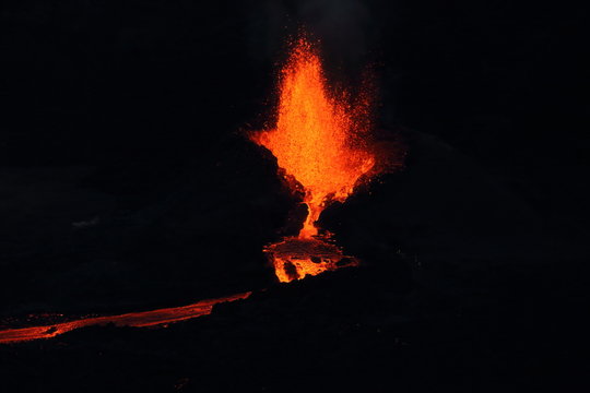 eruption volcan