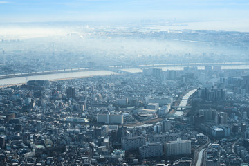 モヤに包まれる東京