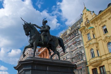 Fototapeta na wymiar Statue of Ban Jelacic at the square in Zagreb, Croatia