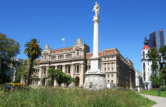 The Palace of Justice, Supreme Court of Argentina, Monument to General Juan Lavalle in front. Buenos Aires, South America