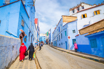 Fototapeta premium Beautiful street of blue medina in city Chefchaouen, Morocco, Africa.