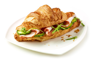 croissant with ham and cucumber
