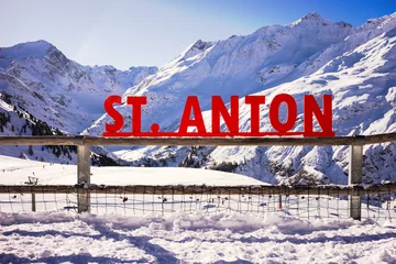 Kussenhoes St. Anton sign in the mountains © Fotosenmeer.nl