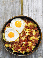 rustic corned beef hash