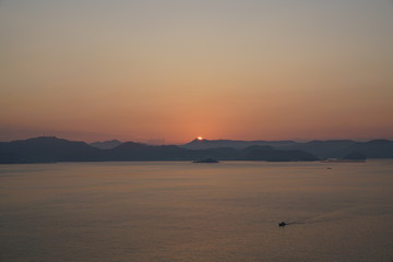 伊王島灯台　日出