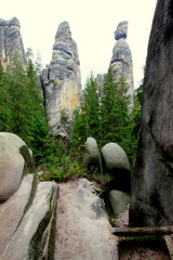 Starosta i Starościna w czeskim Skalny Mieście koło Adelsbach - ludzkie kształty w skałach