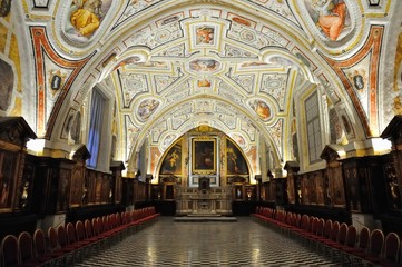 Fototapeta Napoli, Chiesa di Sant'Anna dei Lombardi con Sacrestia del Vasari obraz