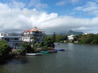 Am Fluss in Mahebourg, Mauritius