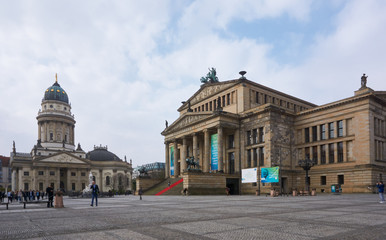 Fototapeta na wymiar Gendarmenmarkt market and German Cathedral at the center of Berlin