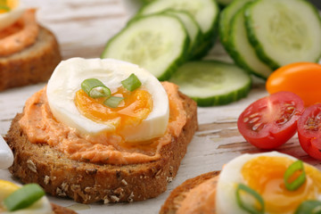 Sandwiches with salmon paste and egg