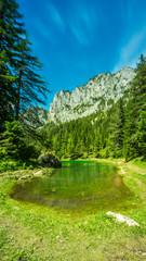 grüner See Panorama im Hochwasser