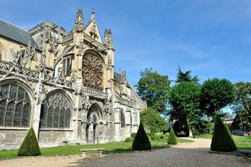 Fototapeta na wymiar La cattedrale di Notre Dame a Les Andelys, Normandia, Francia