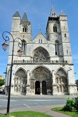 La cattedrale di Notre Dame a Les Andelys, Normandia, Francia